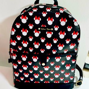 New Disney Minnie Mousse Backpack with tags